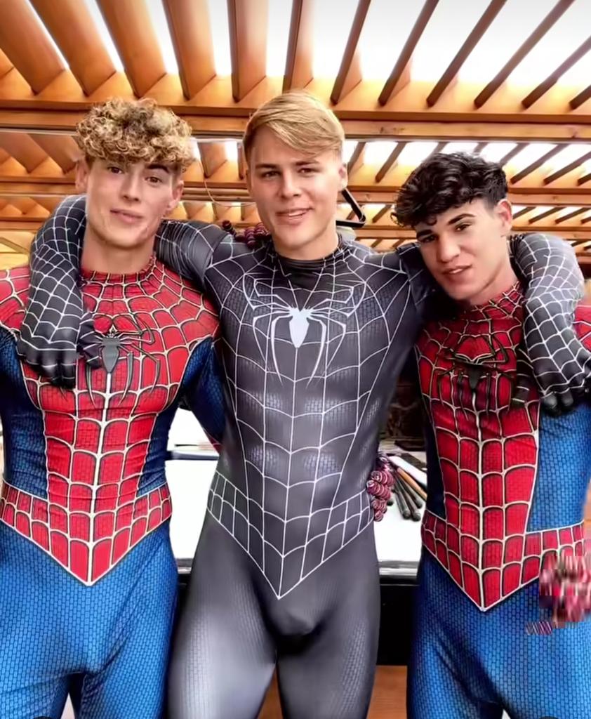 Sexy spiderman yo sexy twink porn